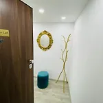 公寓 Jungle Loft - Central/free Parking *