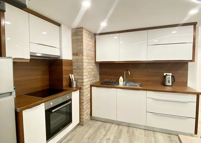 Jungle Loft - Central/free Parking Apartment *