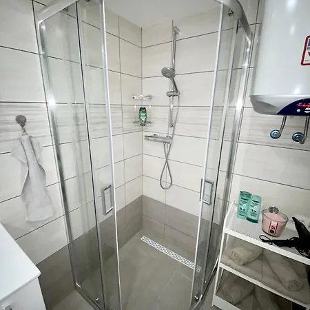 Apartman Jungle Loft - Central/free Parking *